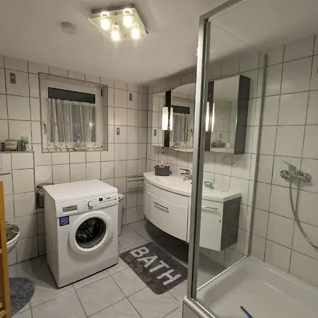 Haus Talblick, Am Waldrand Lägenhet